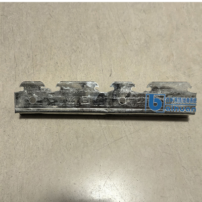 良い値段 150mm 幅 軽鋼 キール 天井 耐久性のある室内空間のための鋼筋スタッド オンライン
