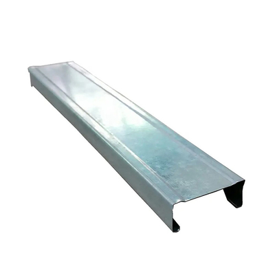 Buen precio espesor 0,6 mm-1,2 mm Pared de pared seca y pista C / U canal de metal pared de separación en línea